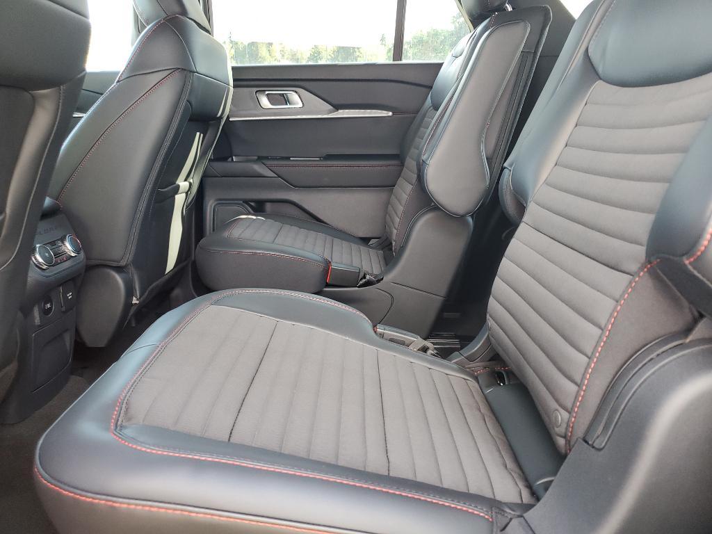 new 2025 Ford Explorer car