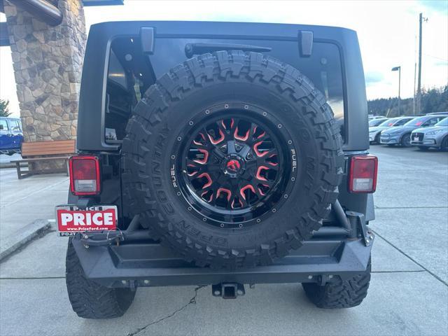 used 2015 Jeep Wrangler Unlimited car, priced at $26,998