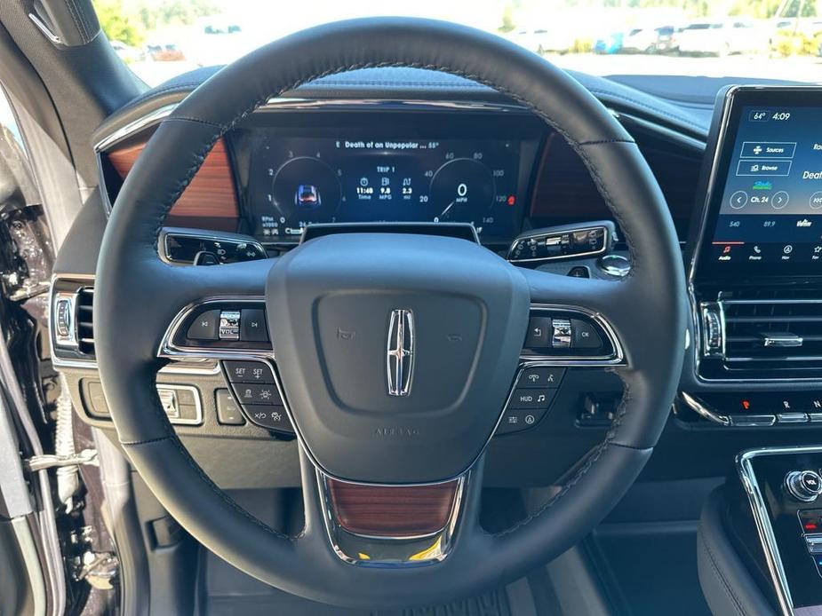 new 2024 Lincoln Navigator car, priced at $105,999