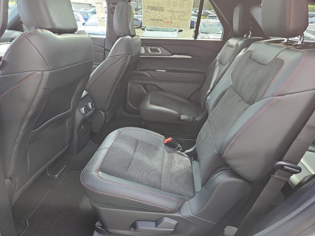 new 2025 Ford Explorer car, priced at $60,850