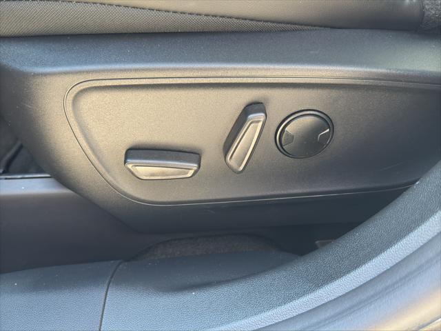 new 2025 Ford Escape PHEV car, priced at $33,248