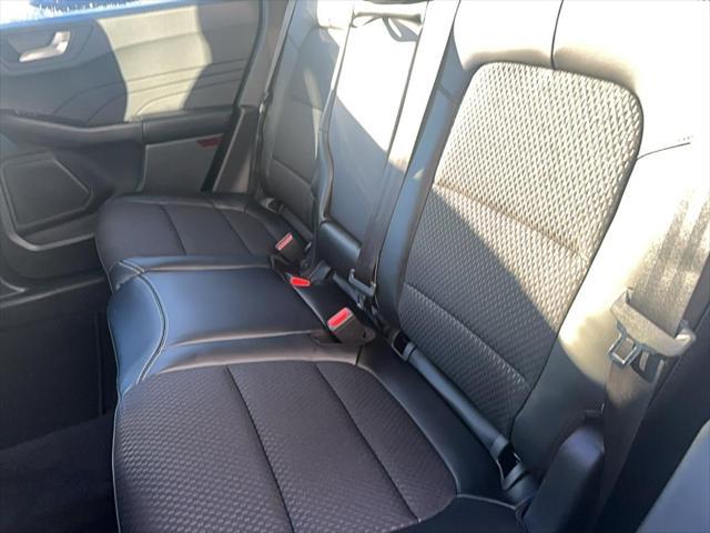 new 2025 Ford Escape car, priced at $33,248