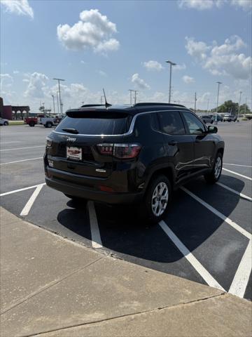 new 2025 Jeep Compass car, priced at $30,760