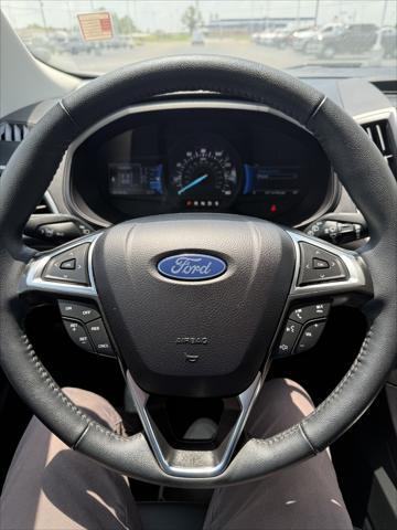 used 2024 Ford Edge car, priced at $29,138