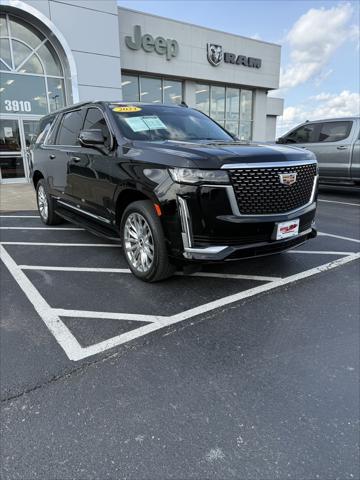 used 2023 Cadillac Escalade ESV car, priced at $76,999