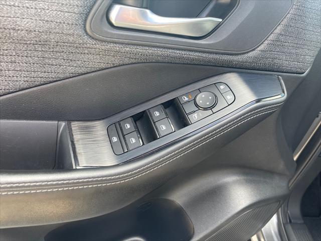 used 2023 Nissan Rogue car, priced at $26,999