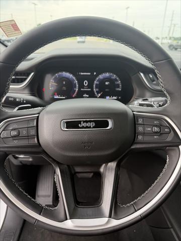 new 2025 Jeep Grand Cherokee car, priced at $43,575