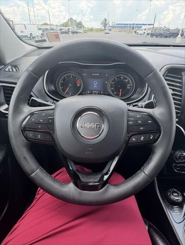 used 2023 Jeep Cherokee car, priced at $26,024
