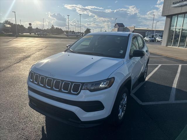 new 2025 Jeep Compass car, priced at $27,495