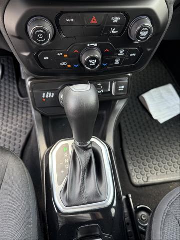 used 2022 Jeep Renegade car, priced at $22,161
