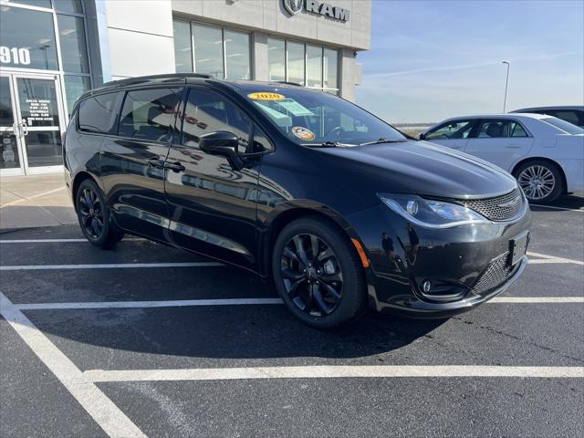 used 2020 Chrysler Pacifica car, priced at $25,608