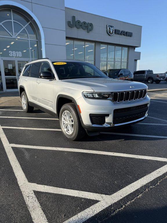 new 2025 Jeep Grand Cherokee L car, priced at $45,870
