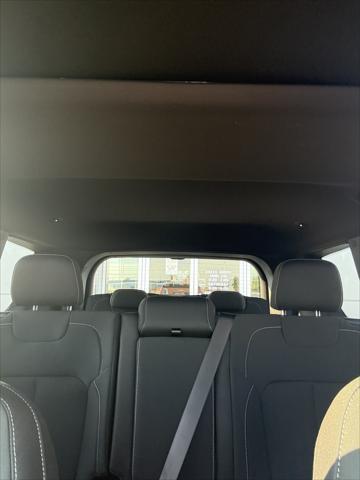 new 2025 Jeep Grand Cherokee L car, priced at $45,870