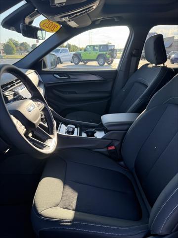 new 2025 Jeep Grand Cherokee L car, priced at $45,870