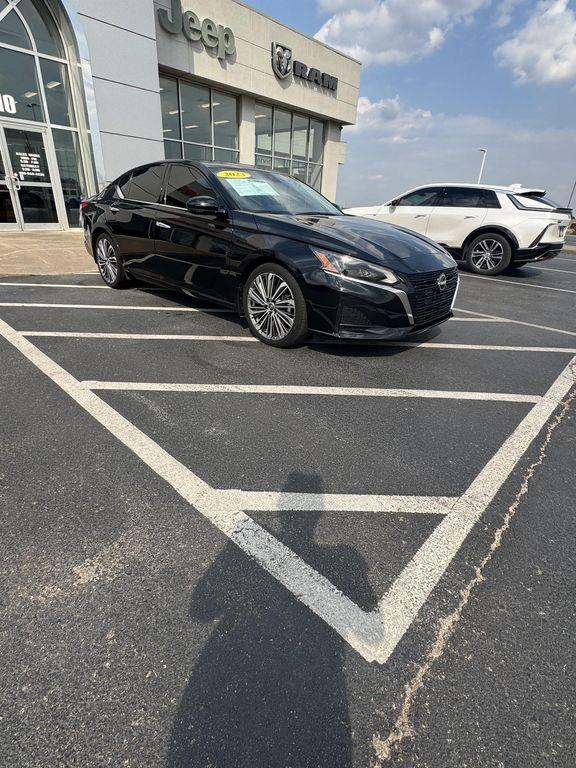 used 2023 Nissan Altima car, priced at $28,924
