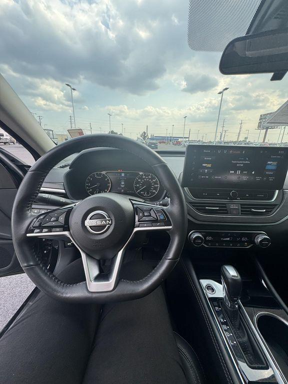 used 2023 Nissan Altima car, priced at $28,924