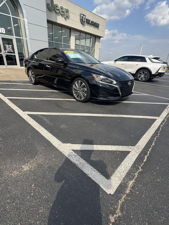used 2023 Nissan Altima car, priced at $28,924