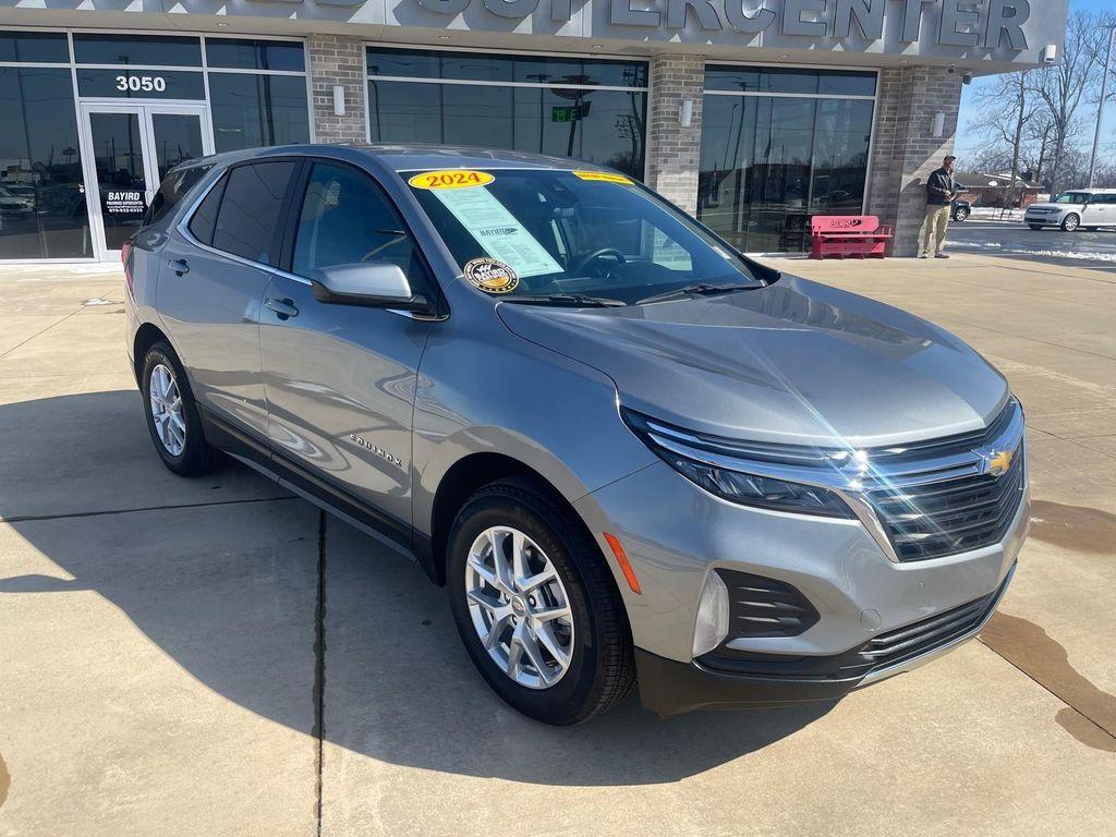 used 2024 Chevrolet Equinox car, priced at $25,990
