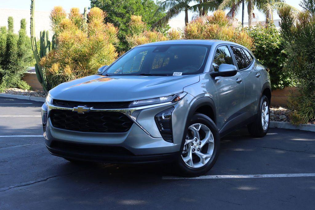 used 2024 Chevrolet Trax car, priced at $19,893