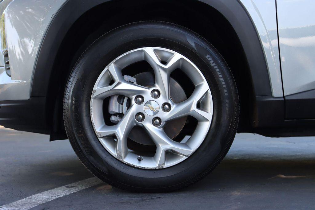 used 2024 Chevrolet Trax car, priced at $19,893