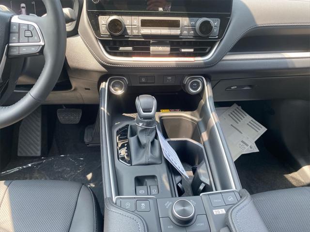 new 2025 Toyota Grand Highlander car, priced at $58,022