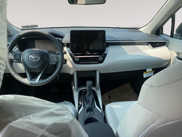 new 2025 Toyota Corolla Cross car, priced at $30,368
