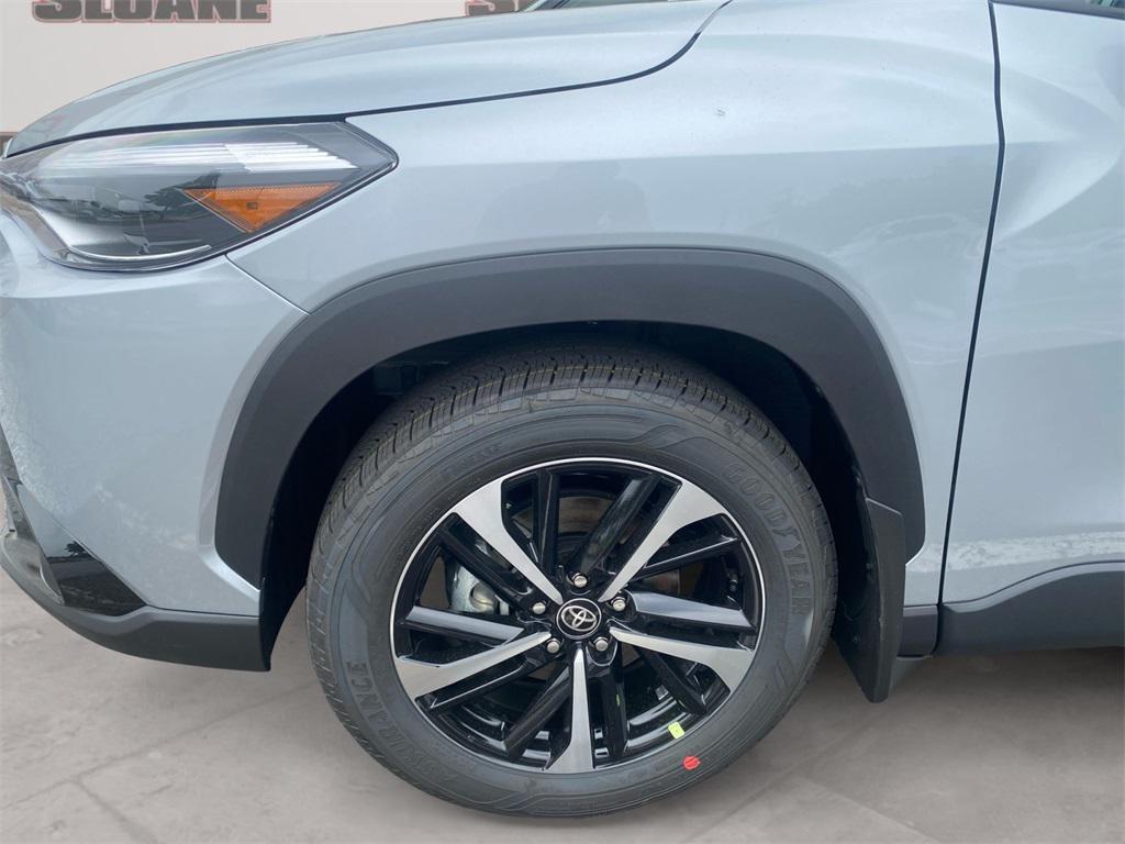 new 2025 Toyota Corolla Hybrid car, priced at $35,324