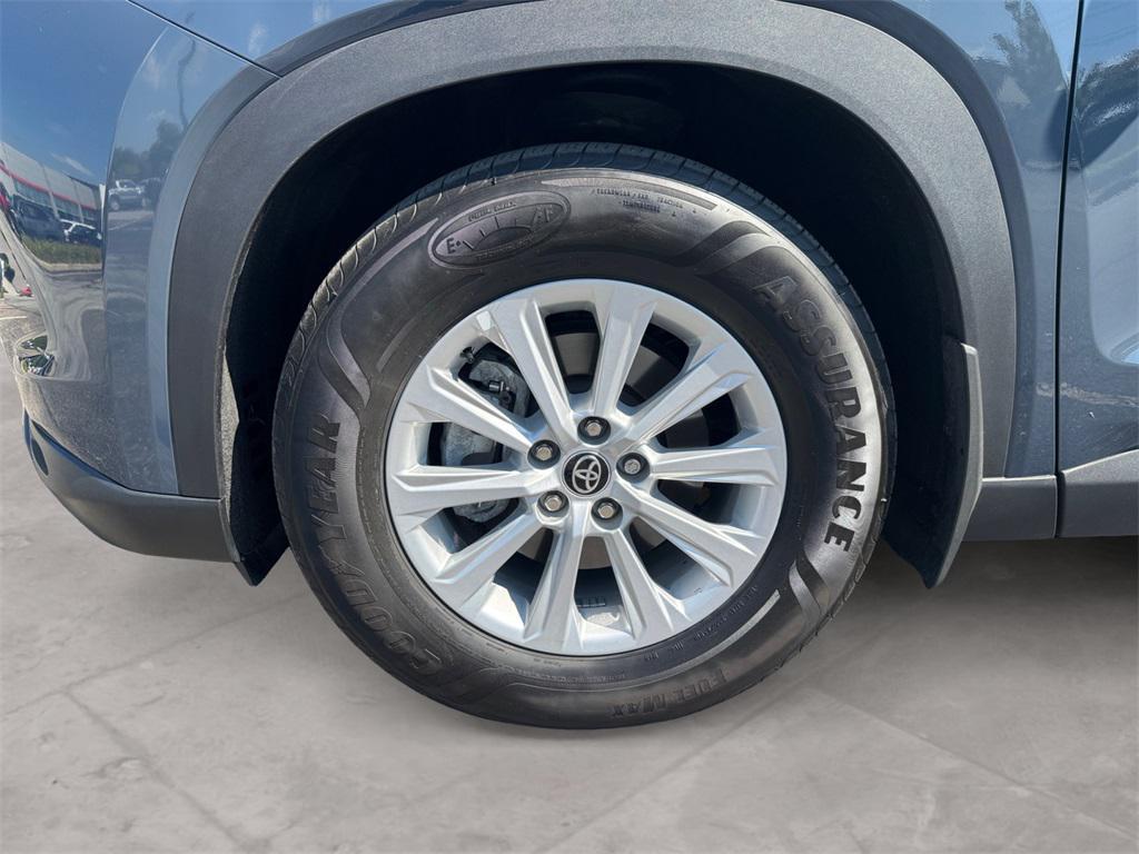 used 2024 Toyota Grand Highlander car, priced at $45,991