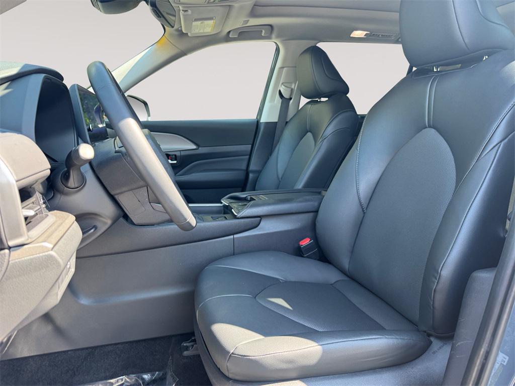 used 2024 Toyota Grand Highlander car, priced at $45,991
