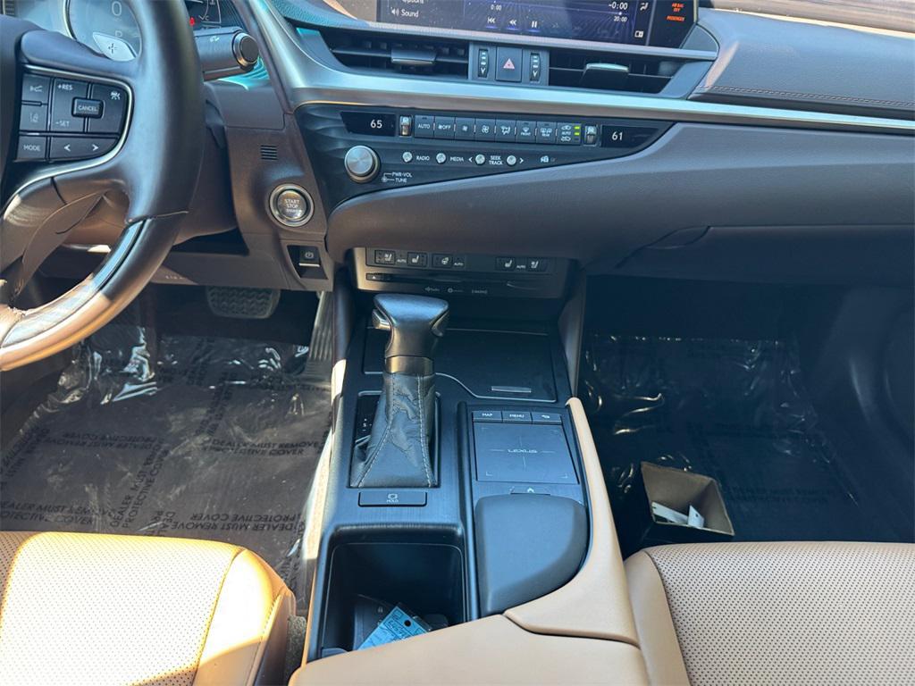 used 2021 Lexus ES 250 car, priced at $28,991