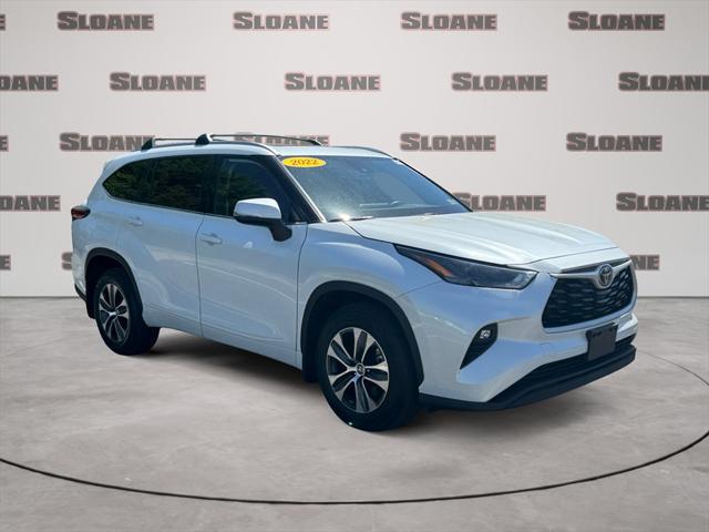 used 2022 Toyota Highlander car, priced at $38,991