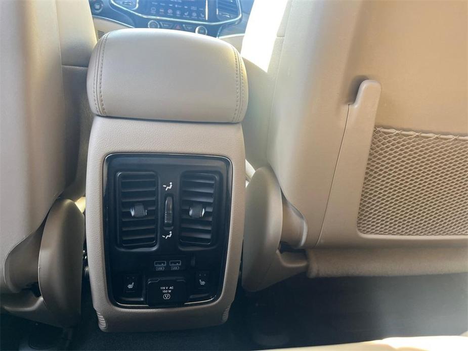 used 2021 Jeep Grand Cherokee car, priced at $20,583