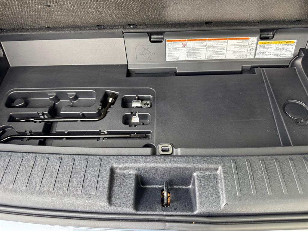 used 2021 Toyota Highlander car, priced at $34,491