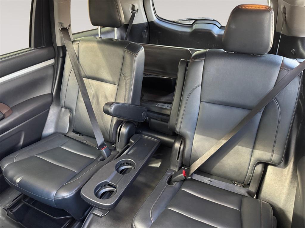 used 2018 Toyota Highlander car, priced at $22,491