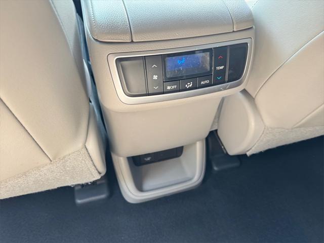 used 2019 Toyota Highlander car, priced at $28,491