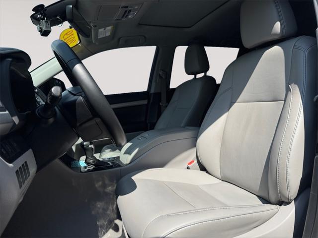 used 2019 Toyota Highlander car, priced at $28,491