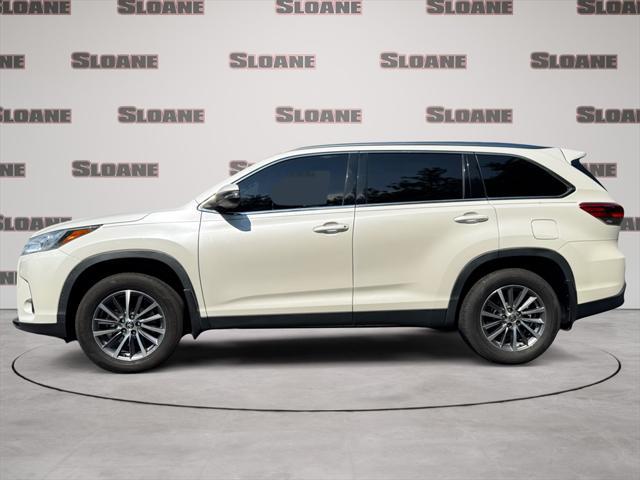 used 2019 Toyota Highlander car, priced at $28,491