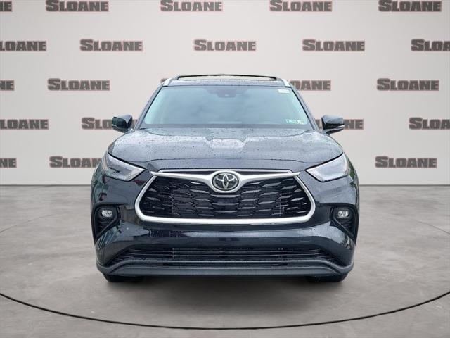 new 2023 Toyota Highlander car, priced at $45,957