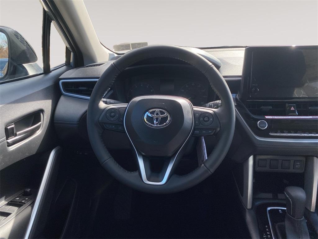 new 2025 Toyota Corolla Cross car, priced at $30,748