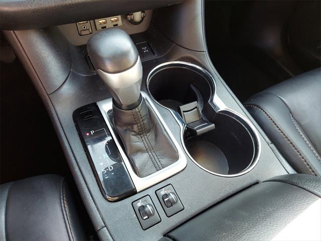 used 2019 Toyota Highlander car