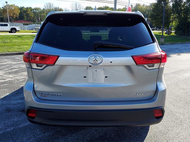 used 2019 Toyota Highlander car