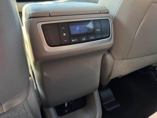 used 2015 Toyota Highlander car, priced at $19,991