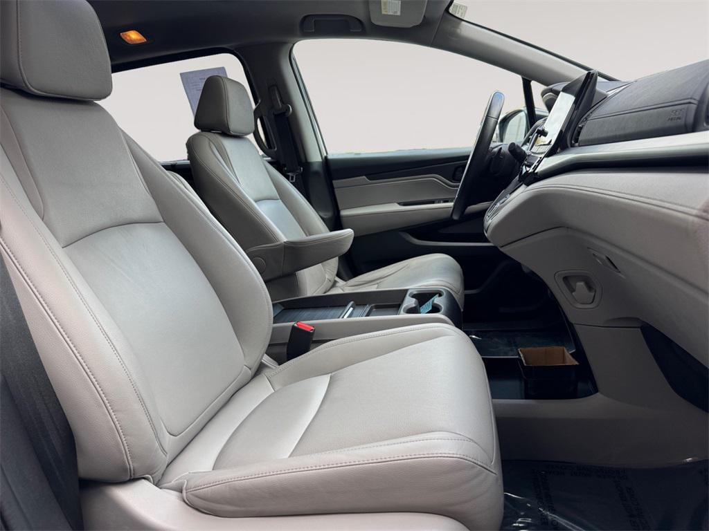 used 2018 Honda Odyssey car, priced at $19,491