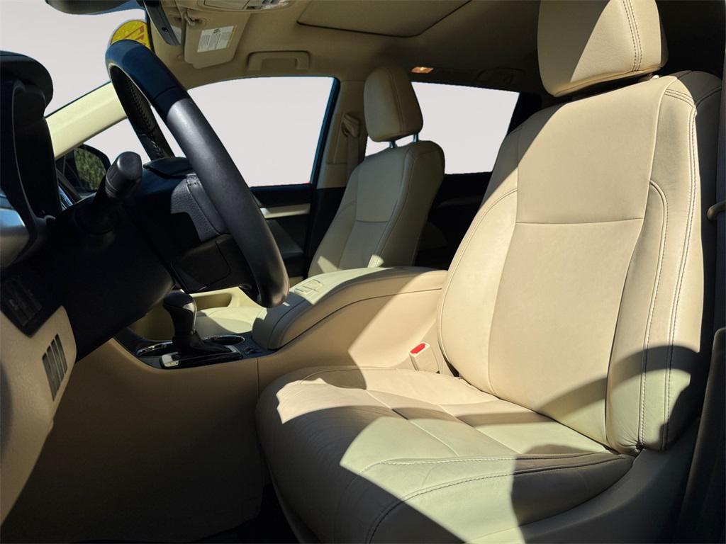 used 2017 Toyota Highlander car, priced at $18,991