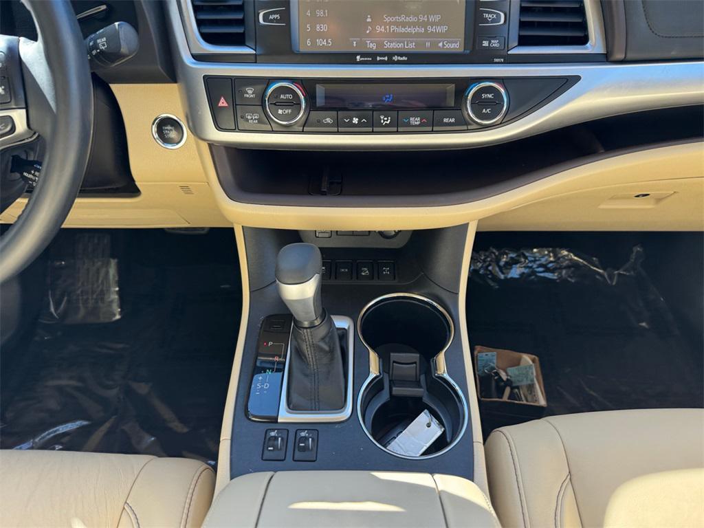 used 2017 Toyota Highlander car, priced at $18,991
