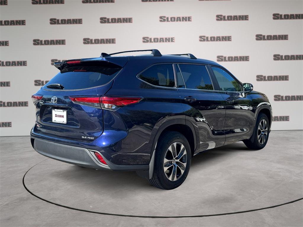 used 2023 Toyota Highlander car, priced at $39,991