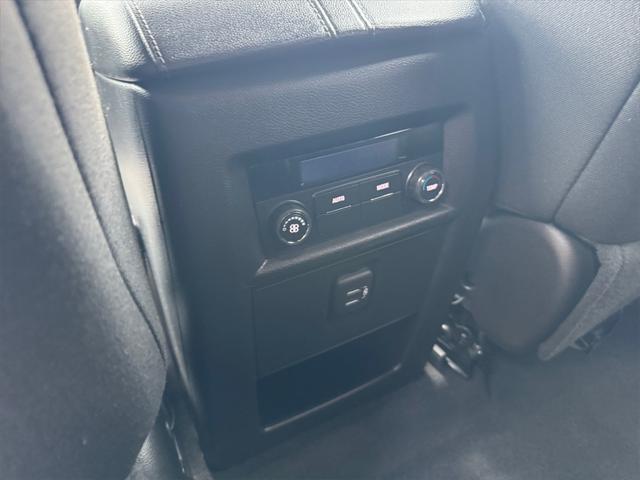 used 2023 Chevrolet Traverse car, priced at $31,991