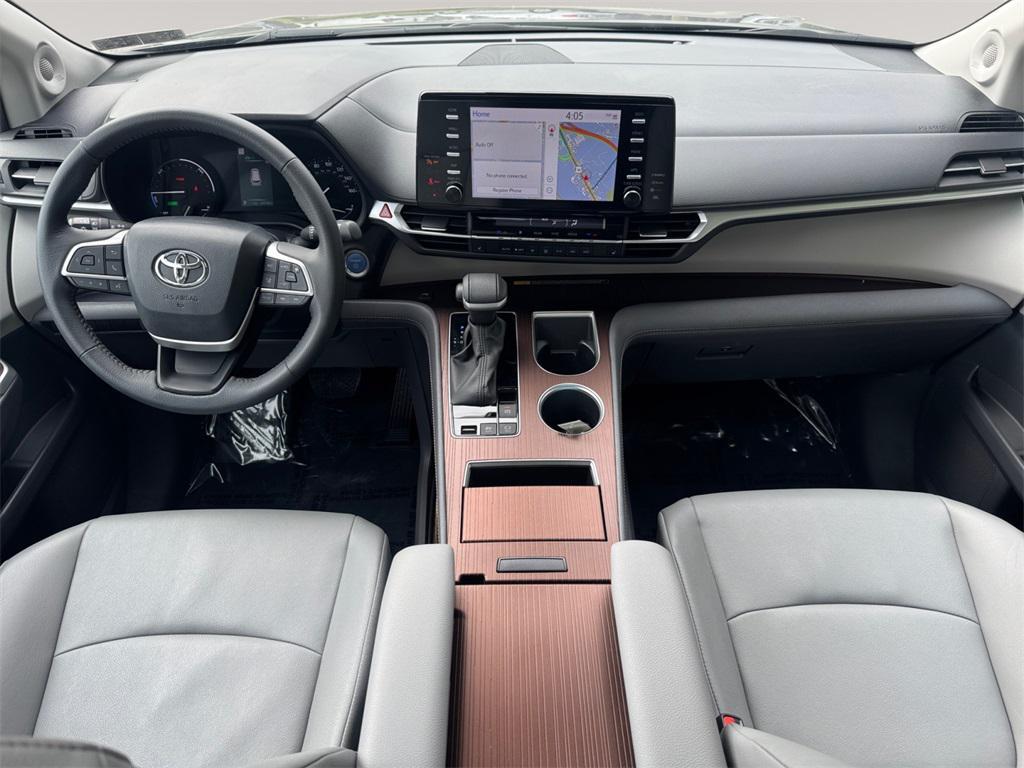 used 2024 Toyota Sienna car, priced at $47,991