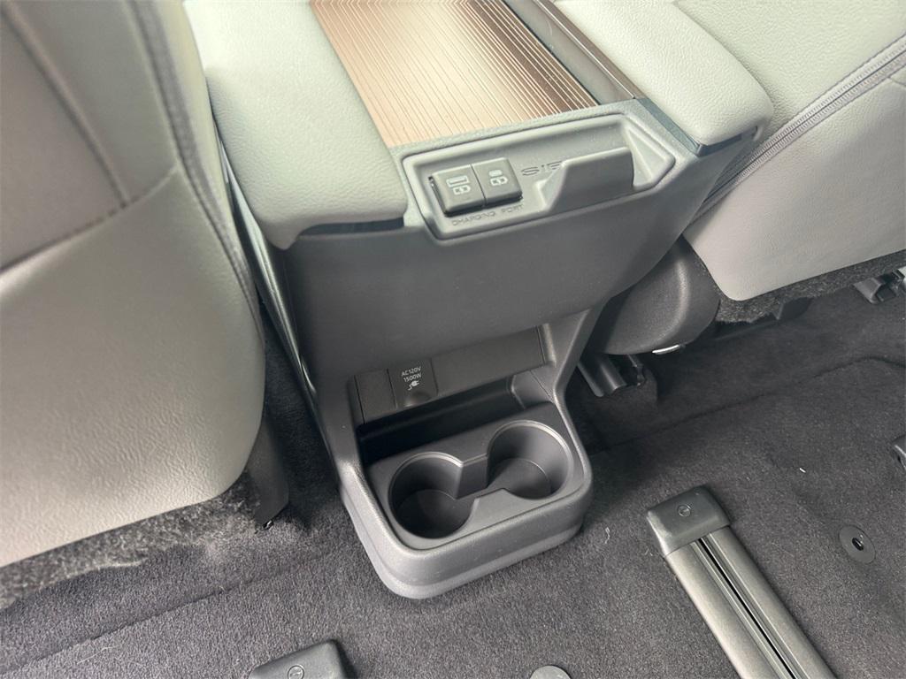 used 2024 Toyota Sienna car, priced at $47,991