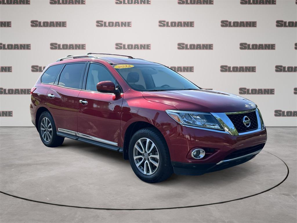 used 2013 Nissan Pathfinder car